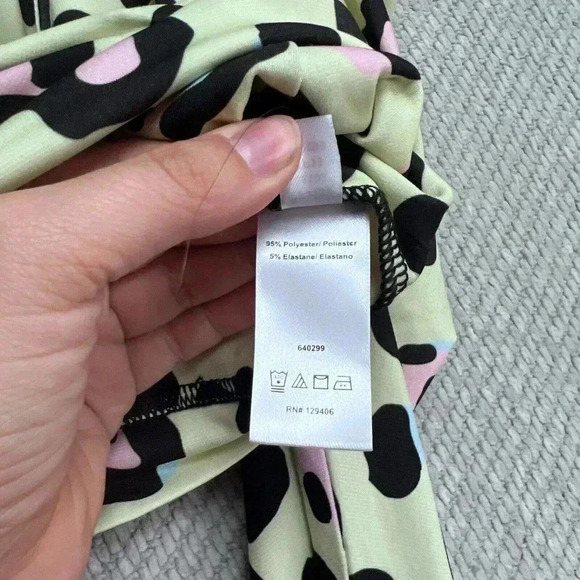 Venus Womens Lime Green Cheetah Puff Sleeve Crop Blouse Xs Faux Wrap Stretch - Picture 4 of 7